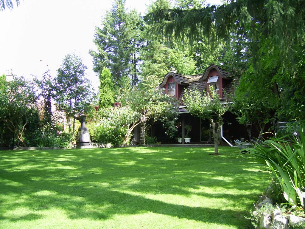 Garden House Hotel Courtenay Exterior photo